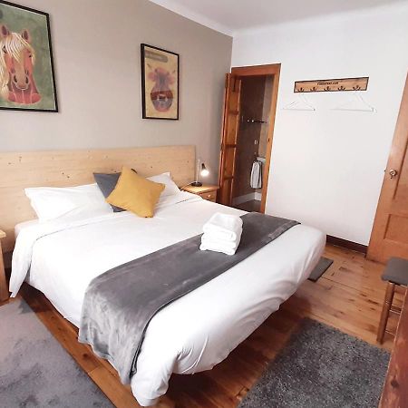 Hostal Fonda Prat Puigcerda Ngoại thất bức ảnh