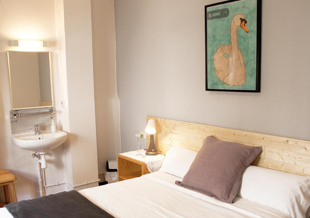 Hostal Fonda Prat Puigcerda Ngoại thất bức ảnh