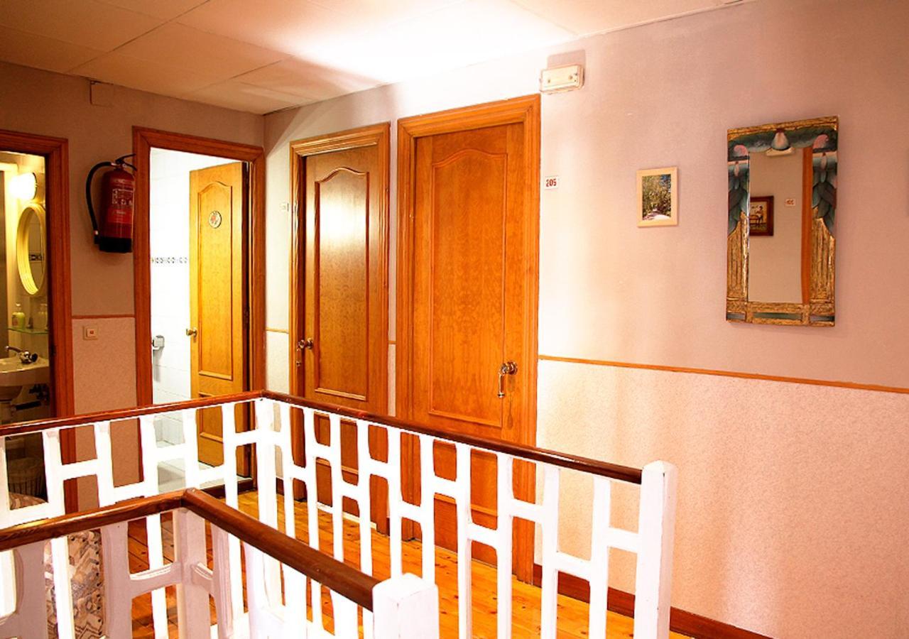 Hostal Fonda Prat Puigcerda Ngoại thất bức ảnh